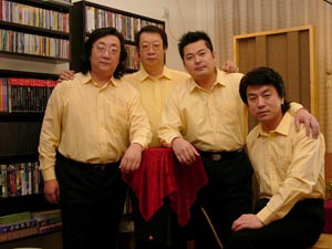 珍贵的创新"中国著名作曲家刘炽称之为"声振寰宇,四大金刚"中国著名