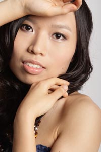 奖项备考英皇钢琴演奏初级,国内钢琴十级琴龄:10年 笛龄:2年林景怡